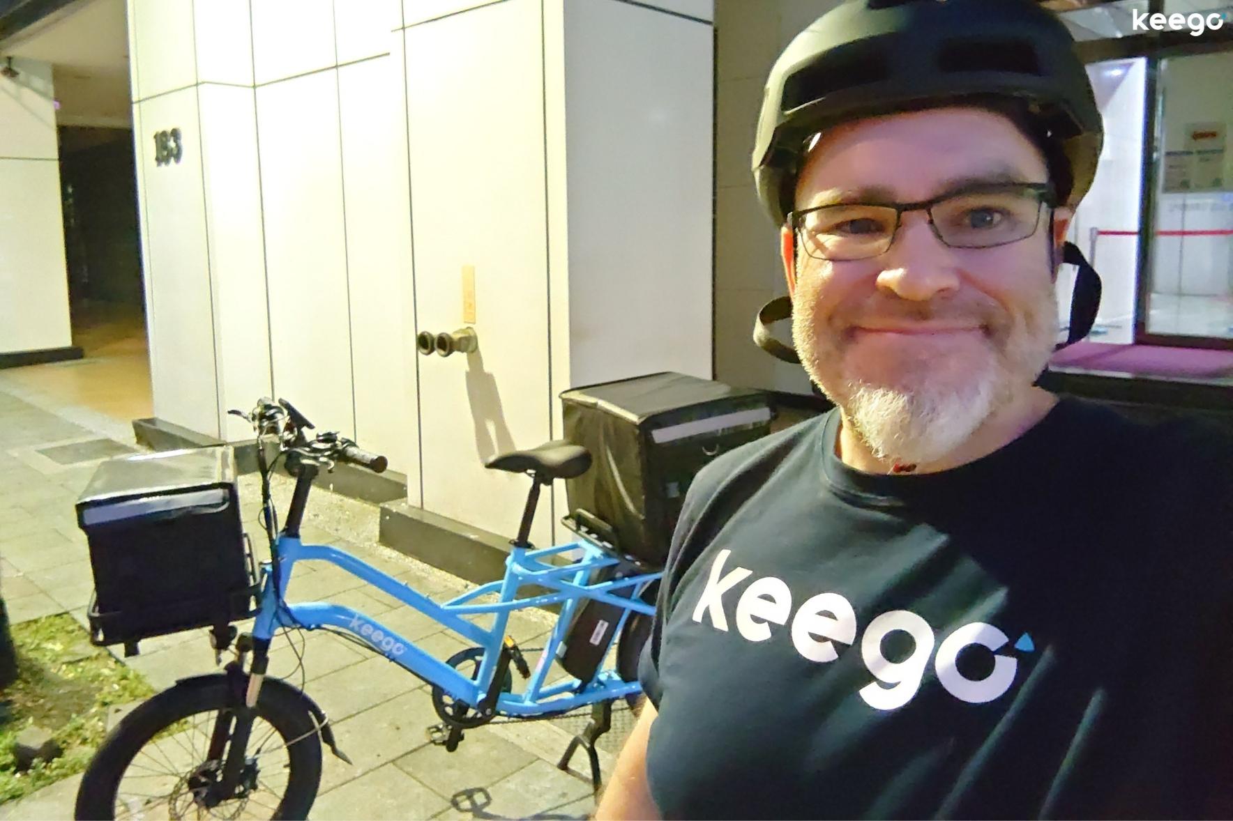 Ordering Food on the delivery app -Keego Mobility