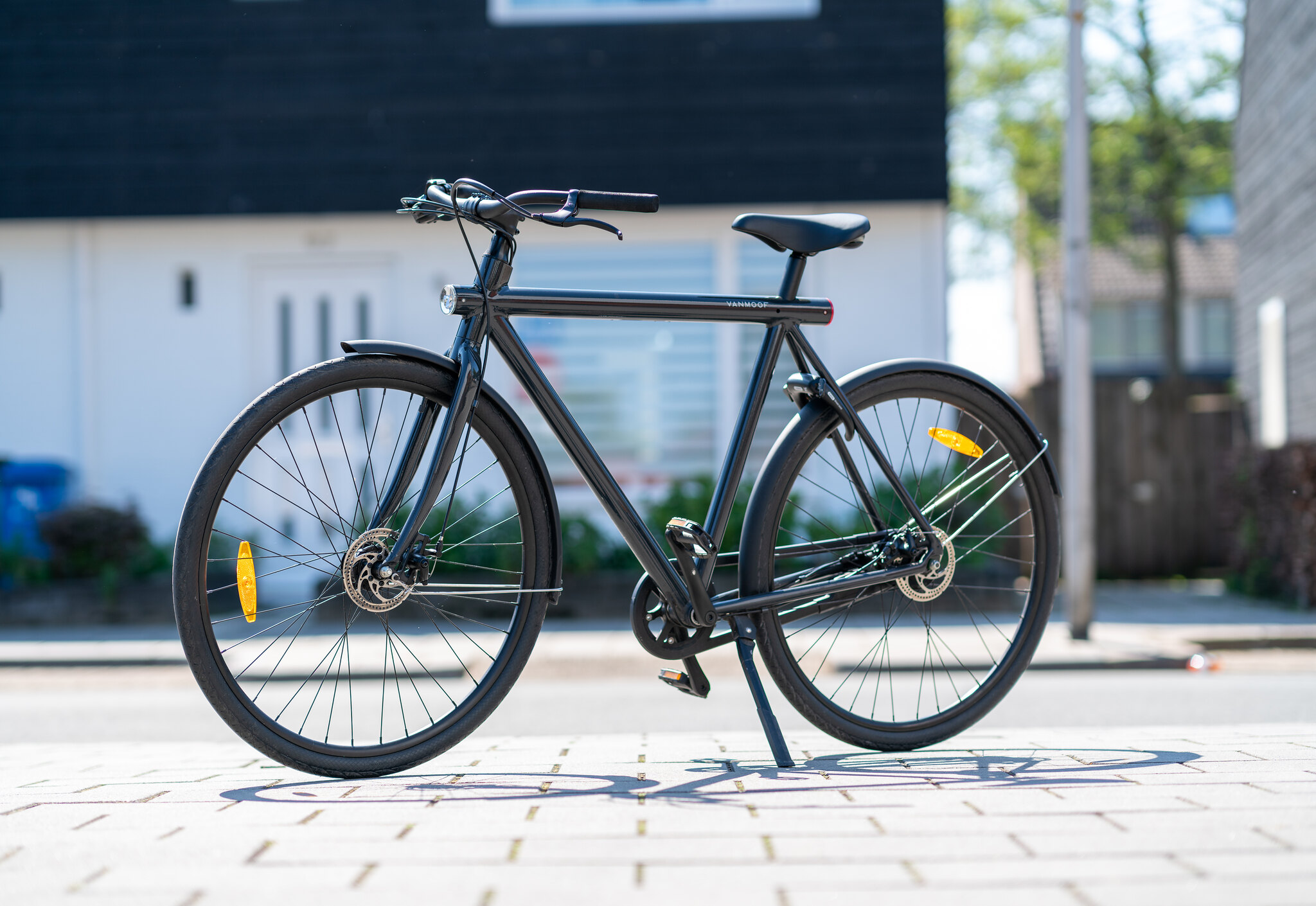 Vanmoof Ebike Has a Very Fashionable Design.